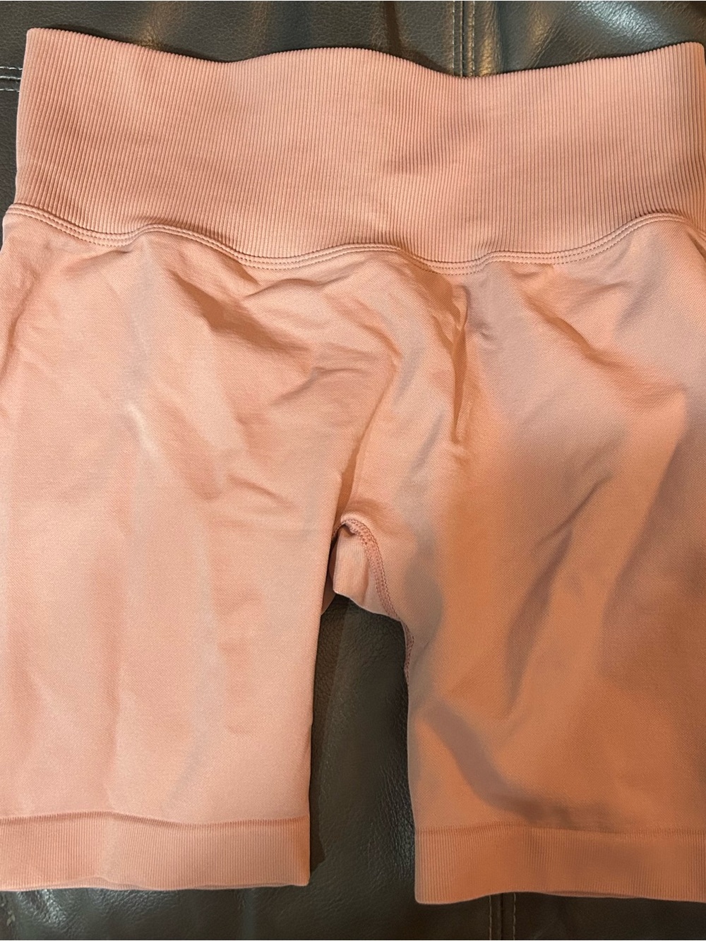 Naturyl by Niykee - Niykee shorts in Rosewater - size large